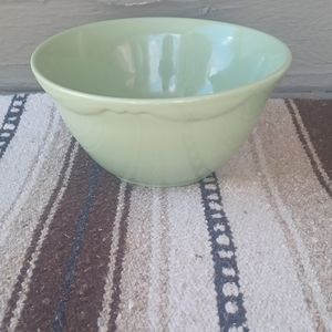 Gail Pittman Hospitality Collection GP Bowl Green Scalloped Edges 4.75"x9.5"
